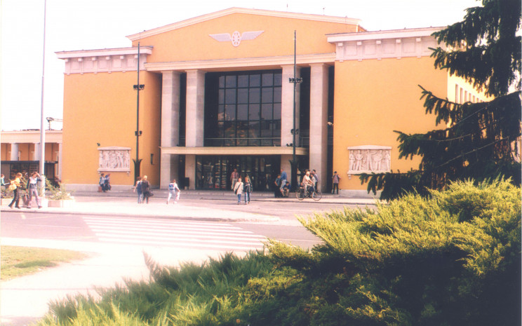 Székesfehérvár vasútállomás